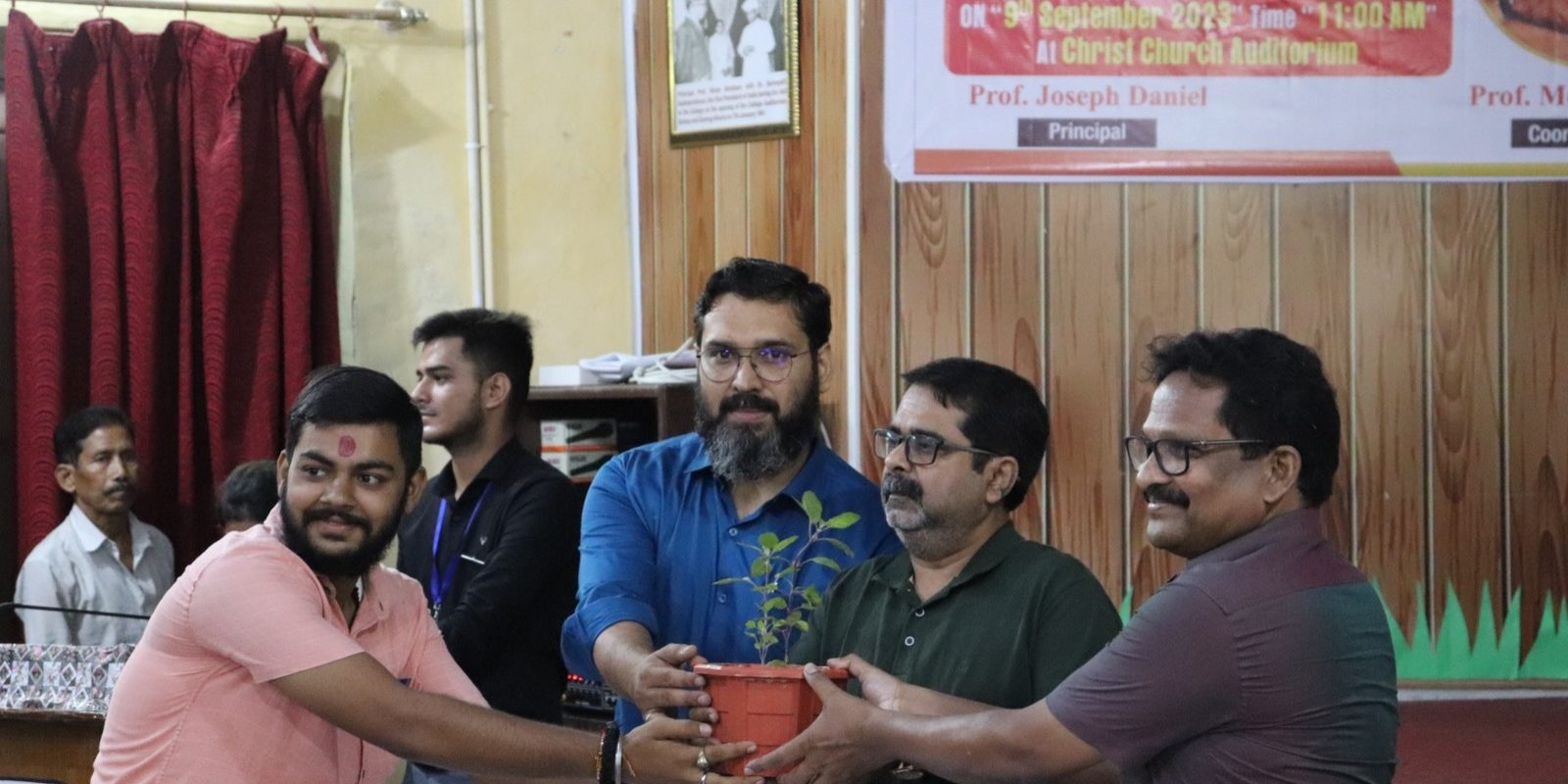 UPSC Seminar at Christ Church College Kanpur by IQRA IAS