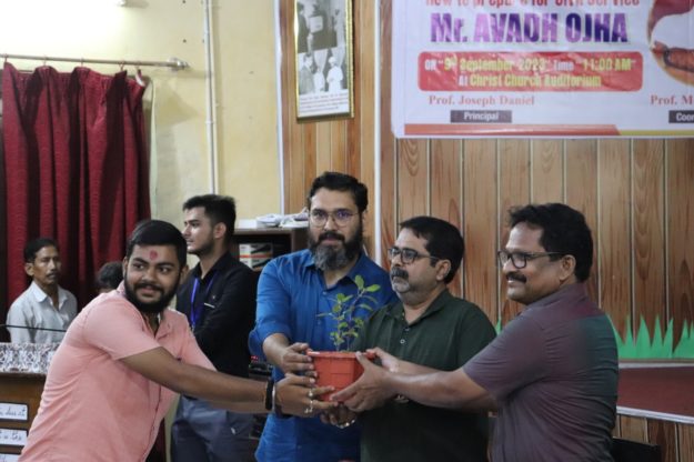 UPSC Seminar at Christ Church College Kanpur by IQRA IAS